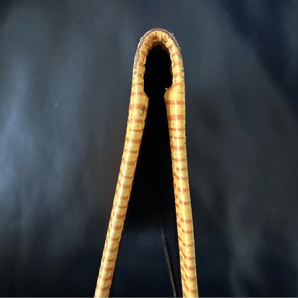 Authentic Louis Vuitton Eli Card Holder in Yellow and Purple - Picture 6 of 9